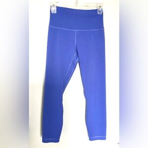 Lululemon Vibrant Periwinkle Blue Activewear Leggings Sz 6 w Hidden Pocket